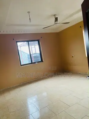 4bdrm Apartment in Madev Realty, Lapaz for rent