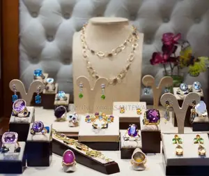 Fashion Jewelries