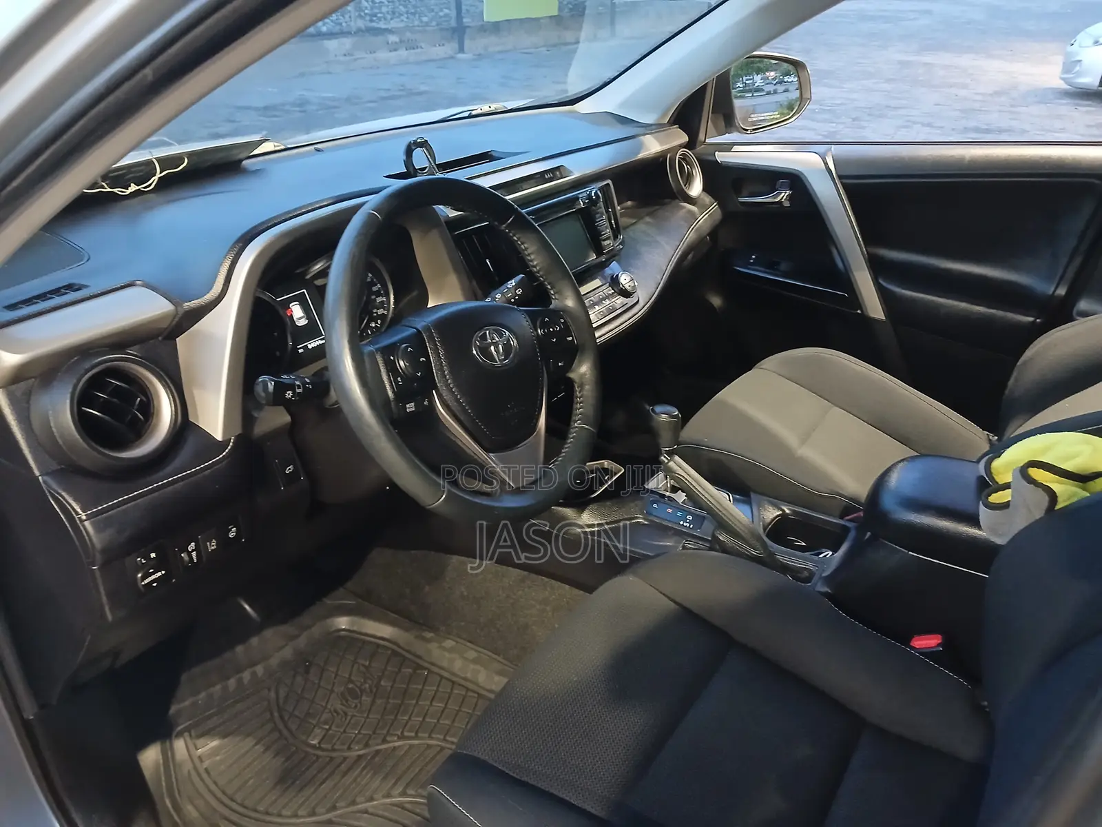 Toyota RAV4 2018 Silver