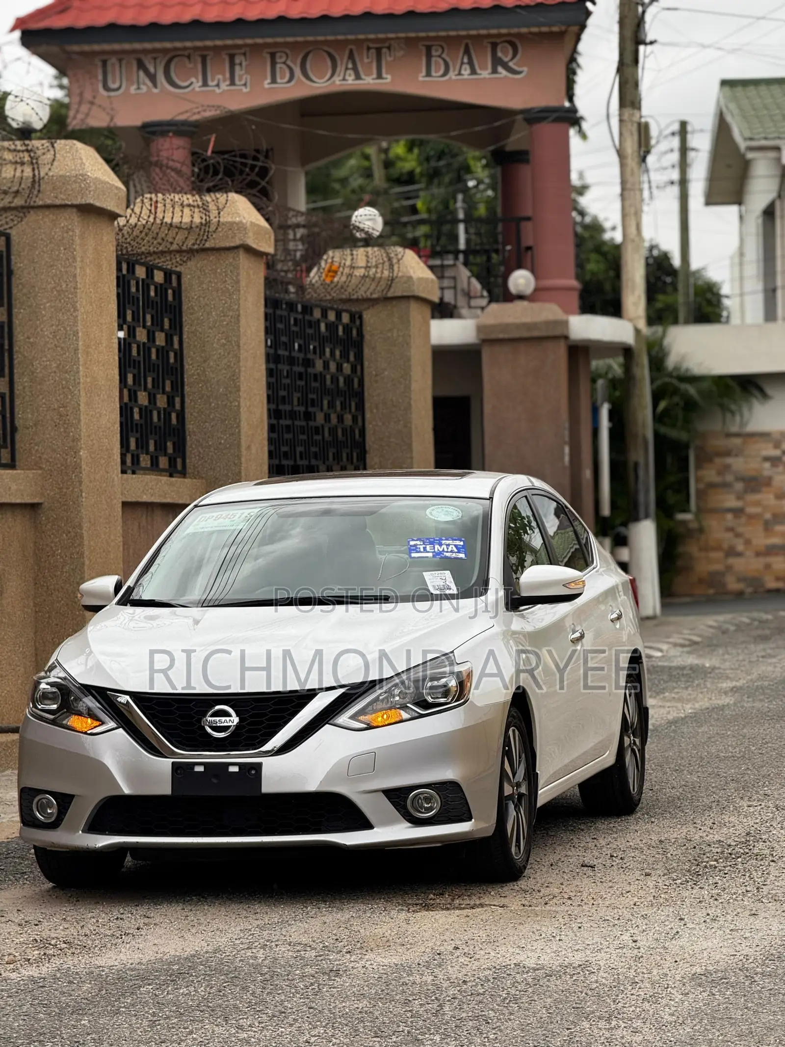 Nissan Sentra SL 2016 Silver