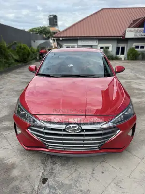 Hyundai Elantra SE 2019 Red