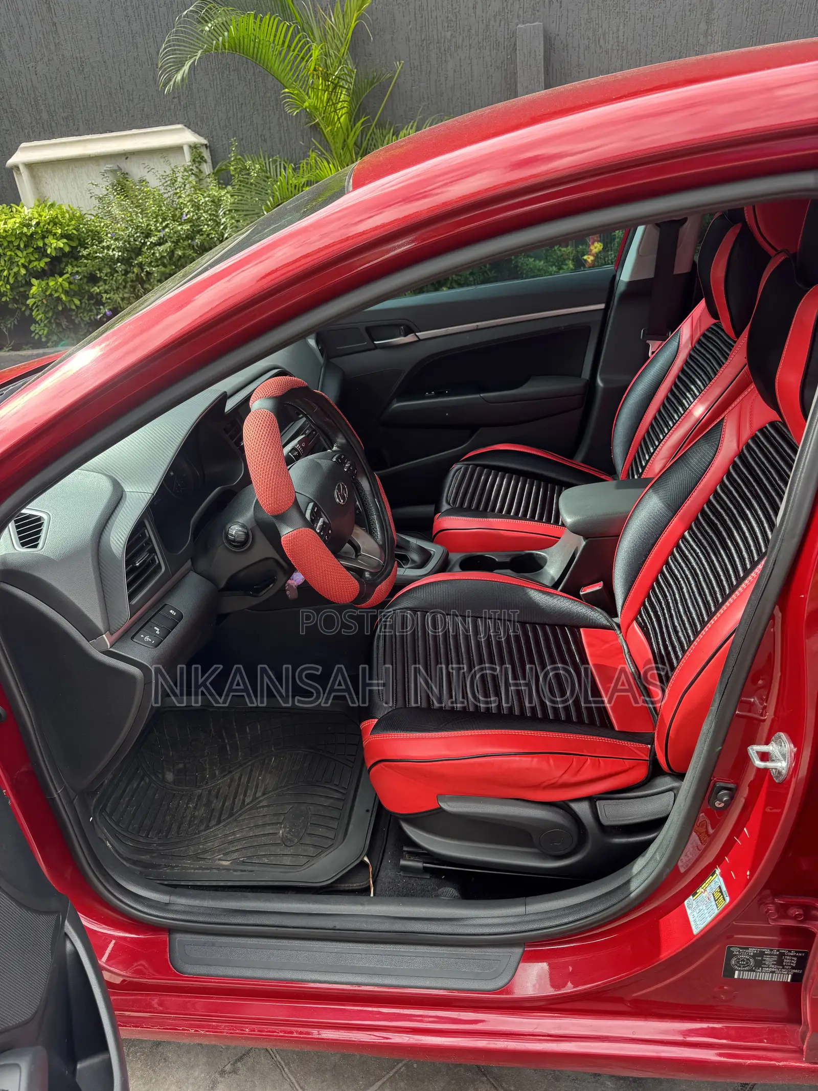 Hyundai Elantra SE 2019 Red