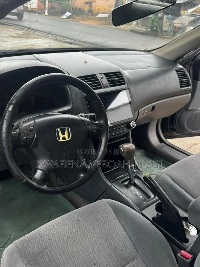 Honda Accord 2005 Black