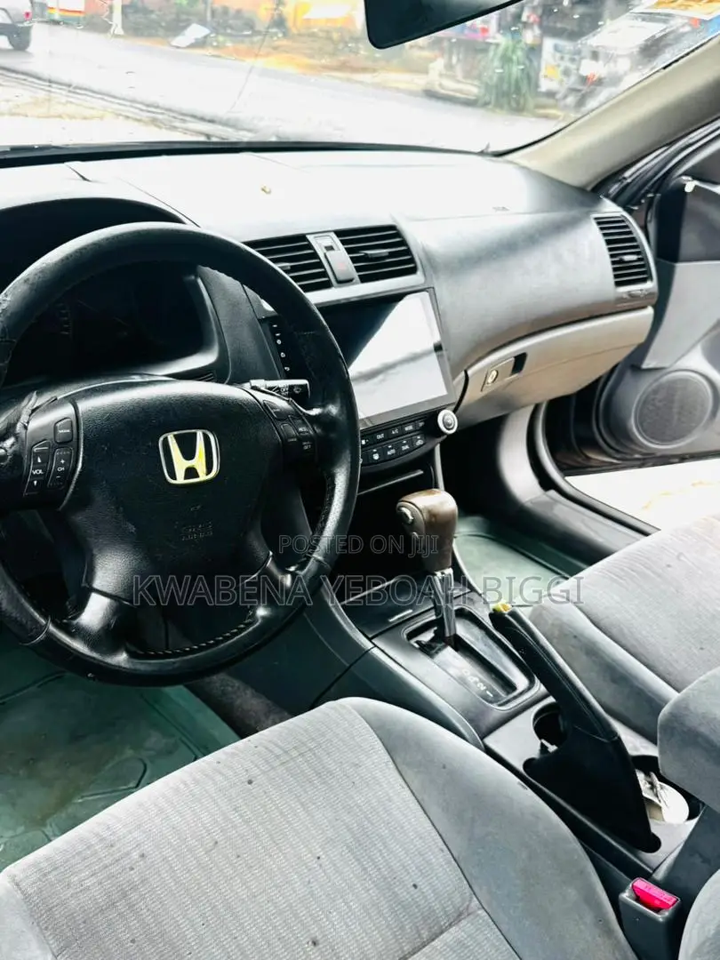 Honda Accord 2005 Black