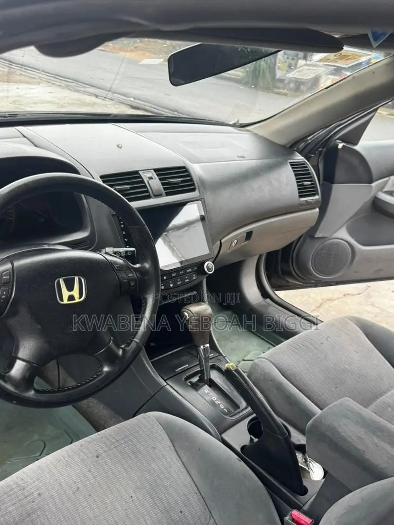 Honda Accord 2005 Black