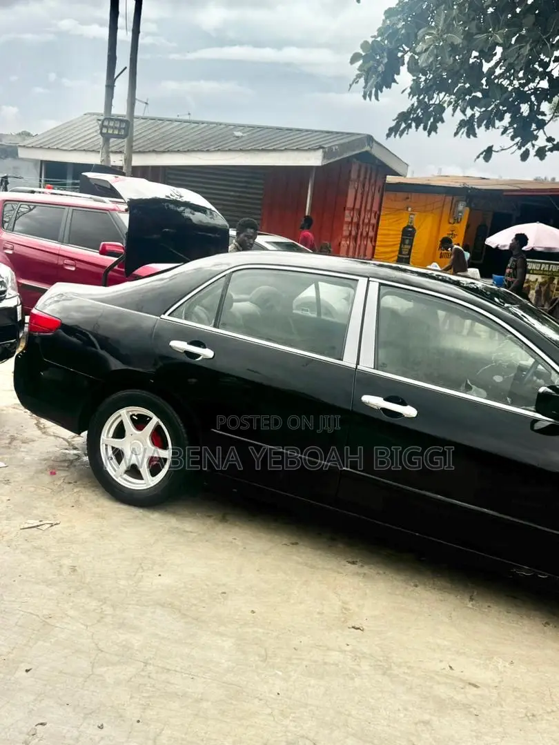 Honda Accord 2005 Black