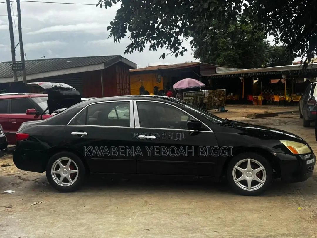 Honda Accord 2005 Black
