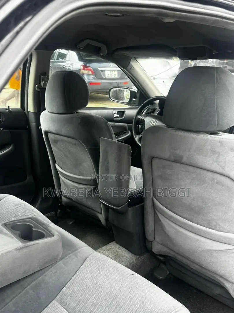 Honda Accord 2005 Black