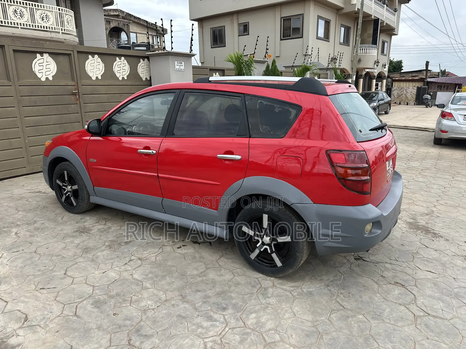 Pontiac Vibe 2008 Red