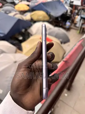 Apple iPhone 11 64 GB Purple