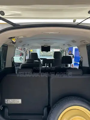 New Toyota Voxy 2015 White