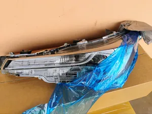 Toyota Corolla Le 2020/2021/2022/2023 Headlight