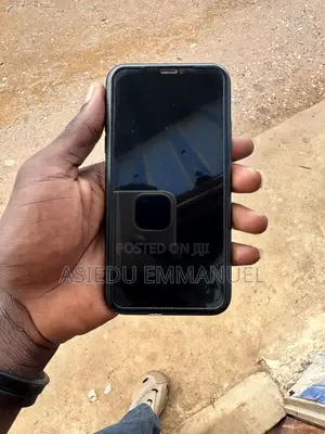 Apple iPhone XR 64 GB Black