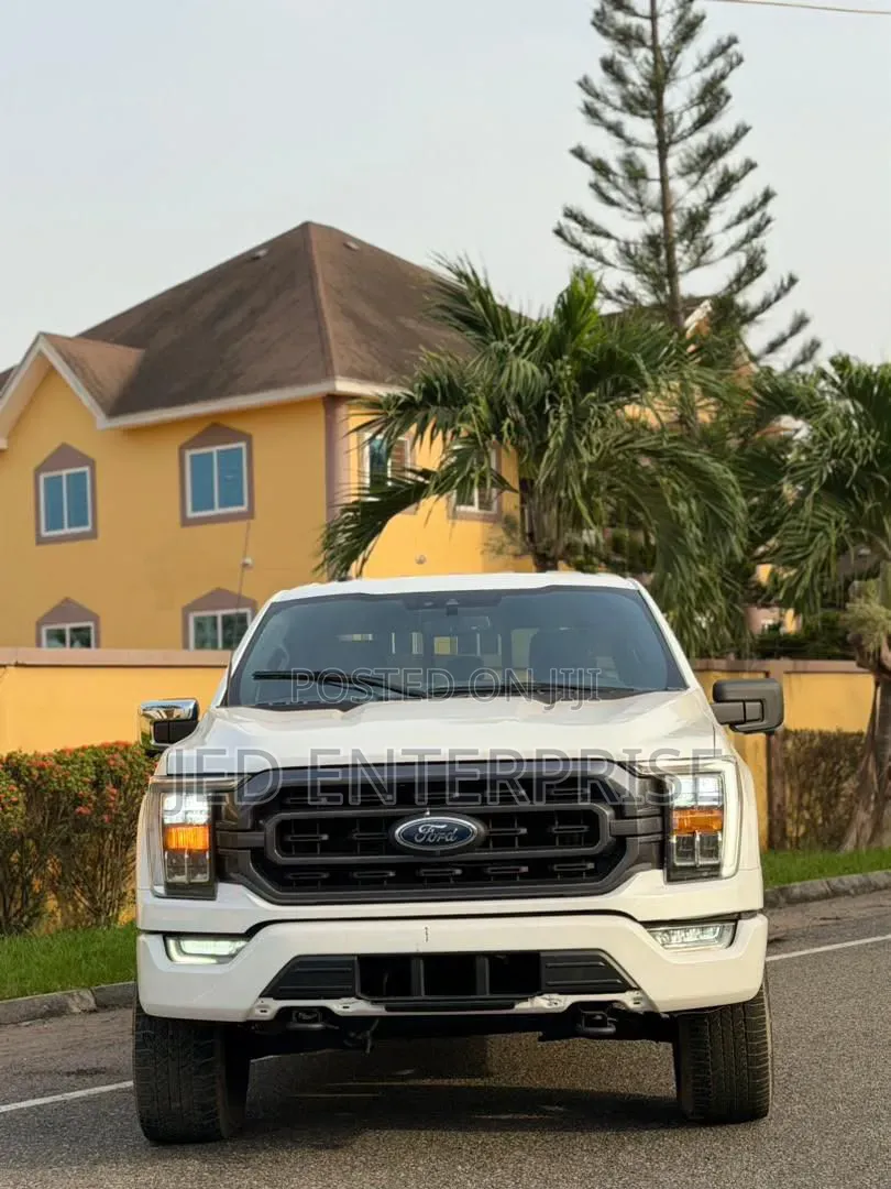 Ford F-150 2023 White