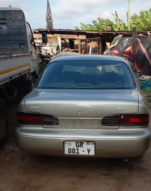 Toyota Corolla 1996 Gray