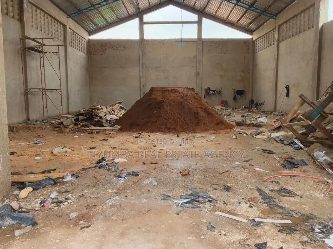 500sqm Warehouse for Rent.