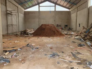 500sqm Warehouse for Rent.