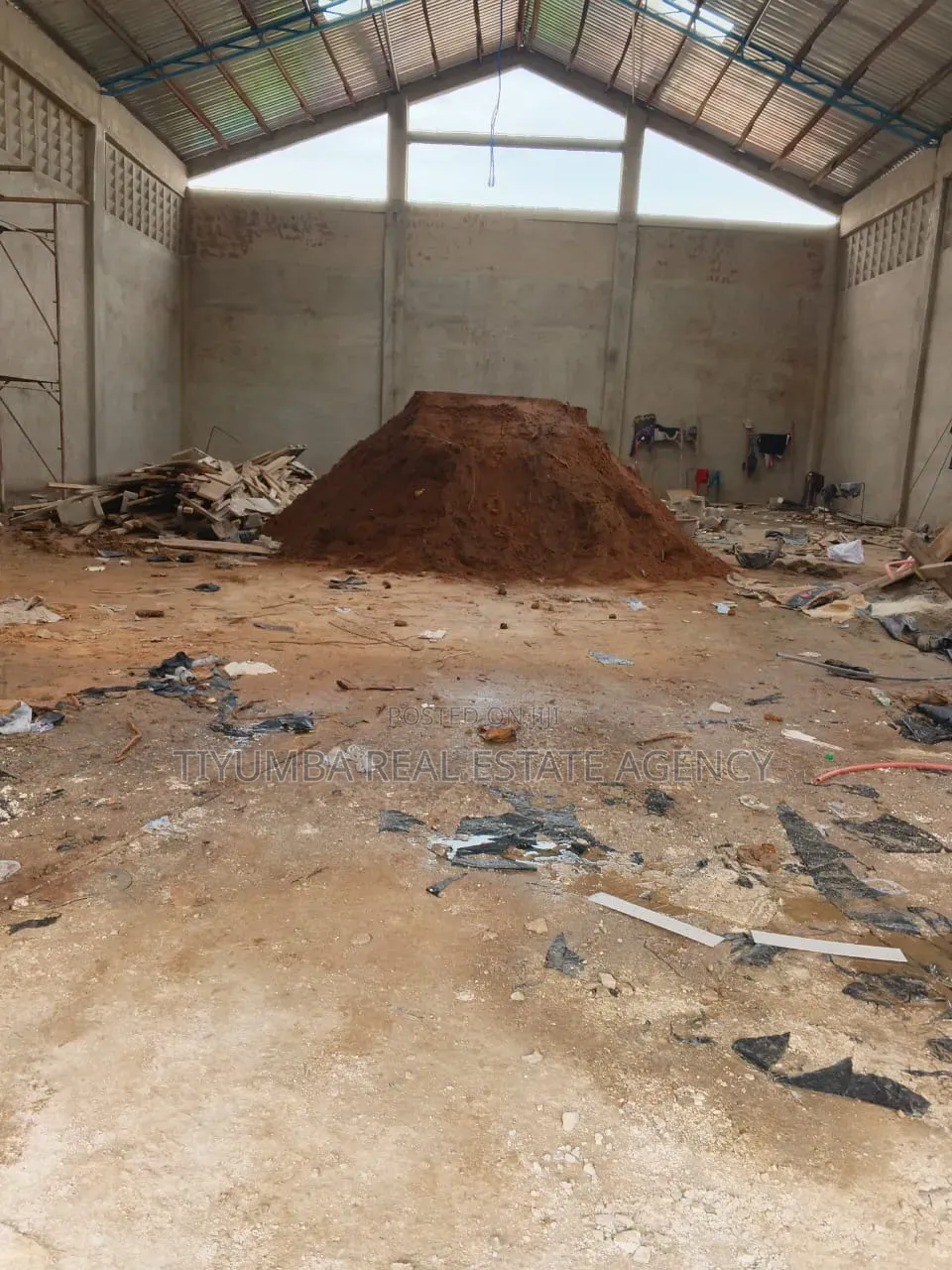 500sqm Warehouse for Rent.
