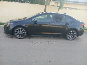 Toyota Corolla LE 2021 Black