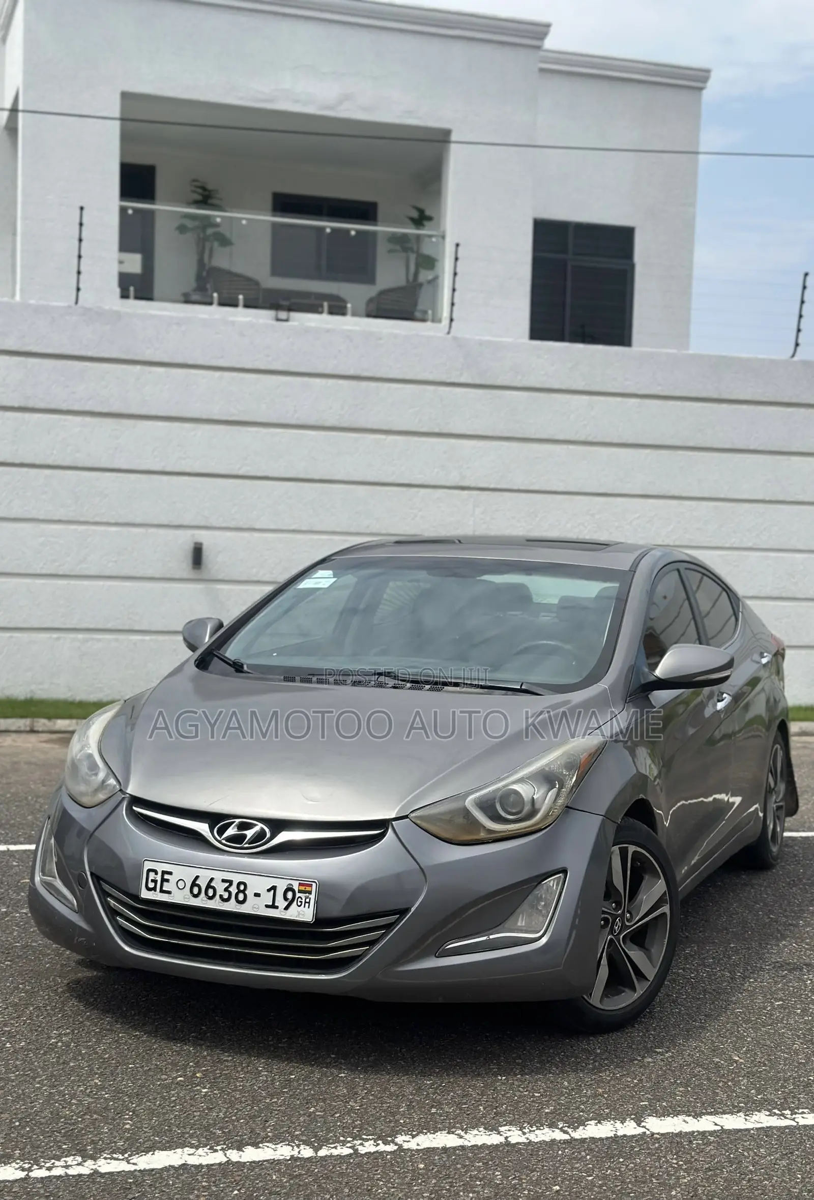 Hyundai Elantra Limited 4dr Sedan (1.8L 4cyl 6A) 2014 Gray