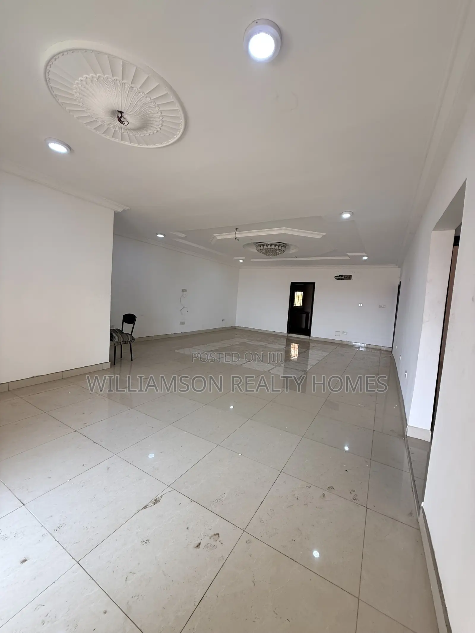 3bdrm Apartment in Coastal Estate Area, Spintex for rent
