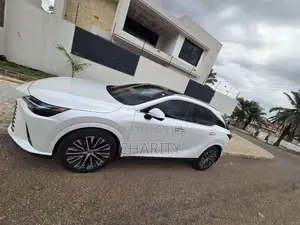 Lexus RX 350 Premium Plus AWD 2025 White