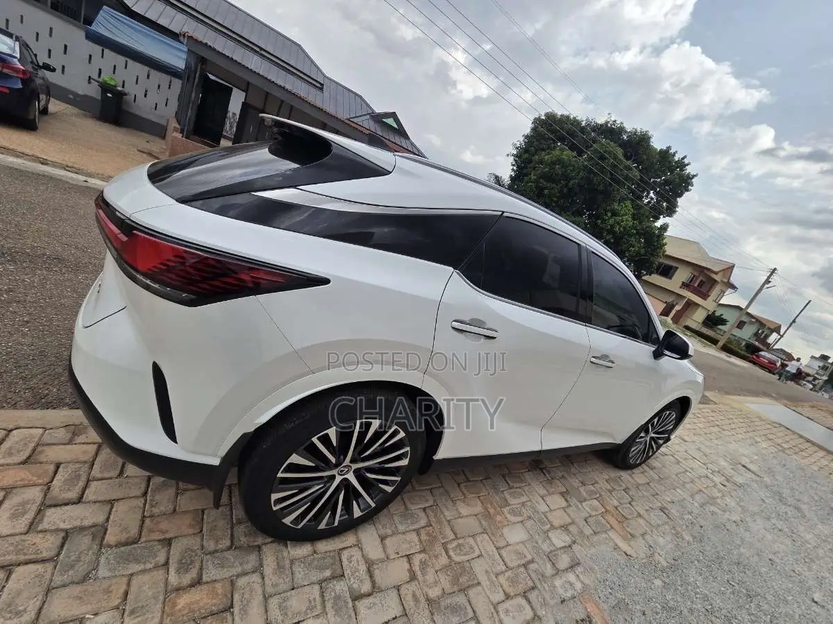 Lexus RX 350 Premium Plus AWD 2025 White