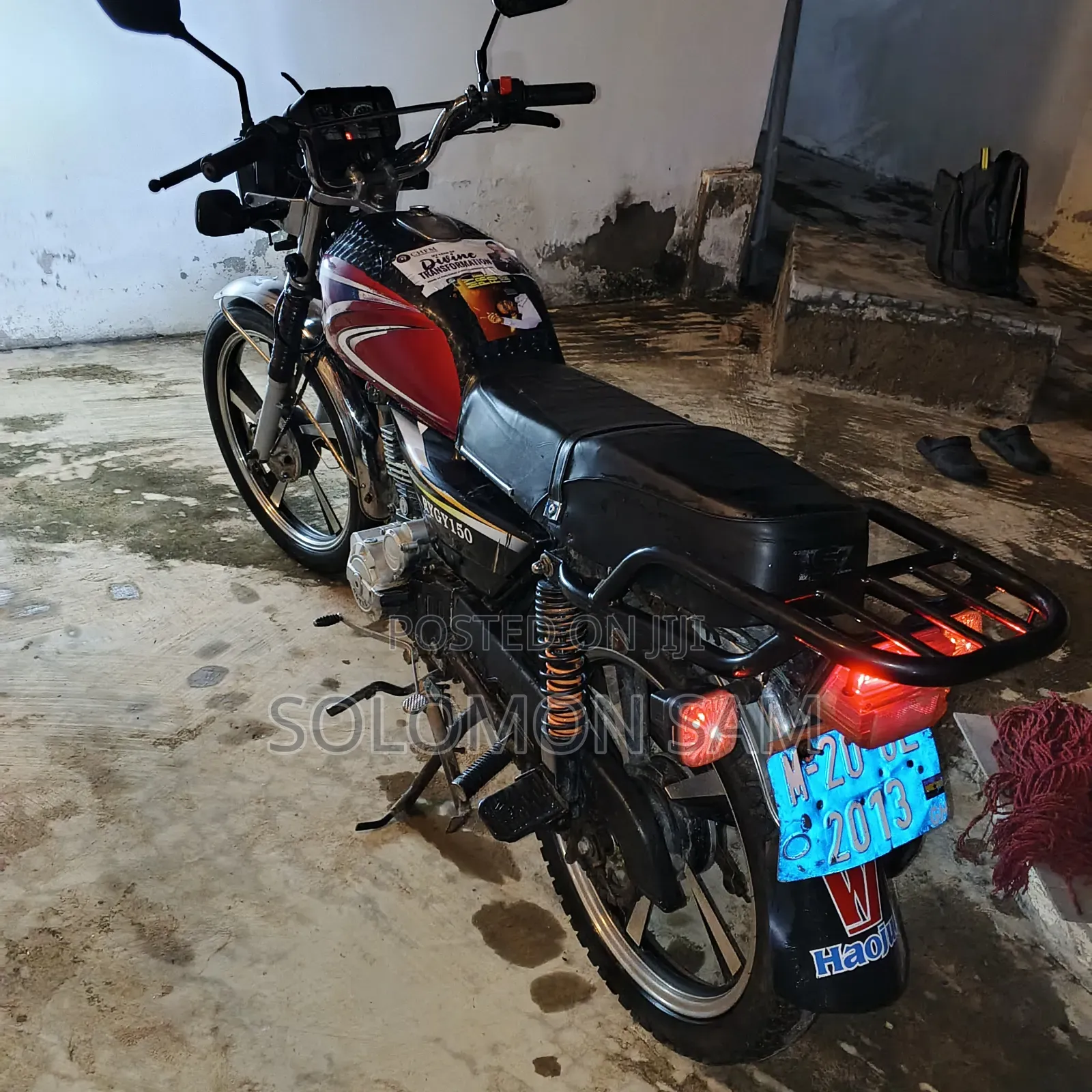Royal RY150 2020 Red