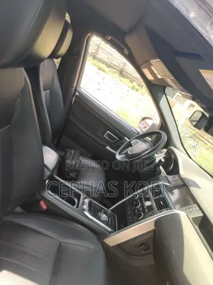 Land Rover Range Rover 3.0L Supercharged 2016 Black