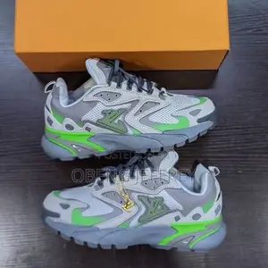 Original Louis Vuitton Trainer Tactic Green