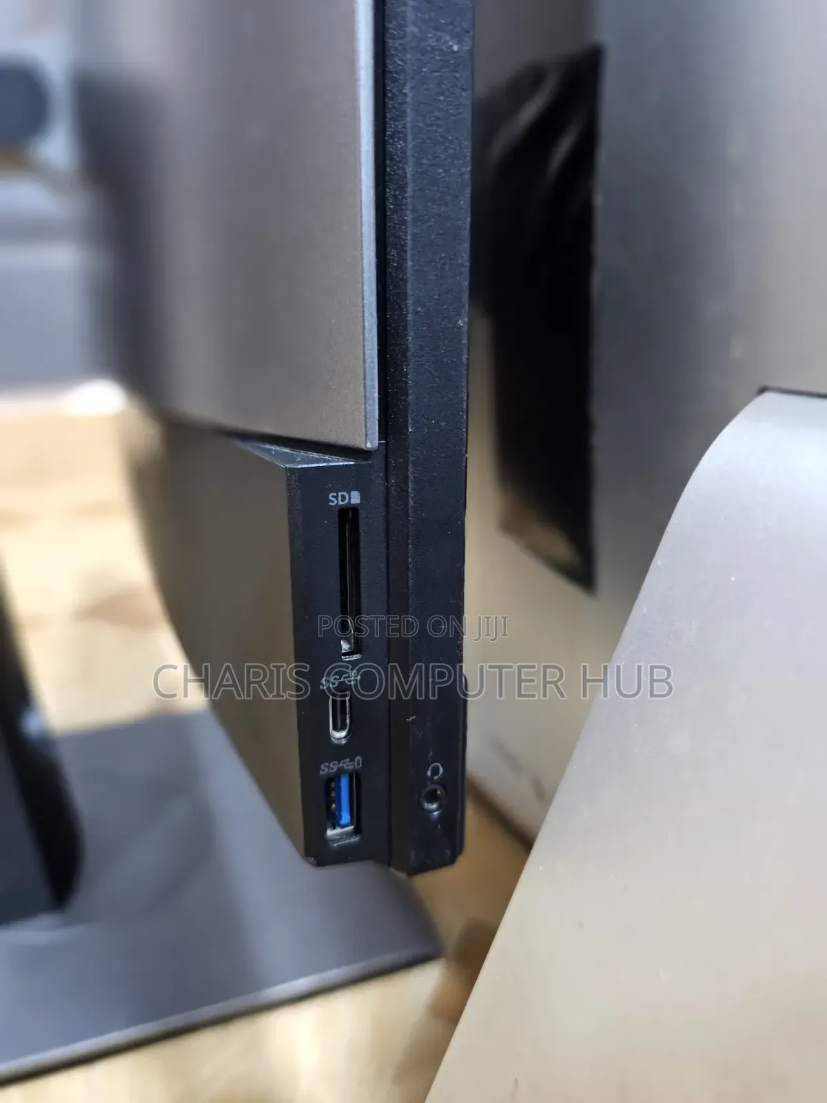 Desktop Computer Dell OptiPlex 7460 8GB Intel Core i5 SSD 512GB