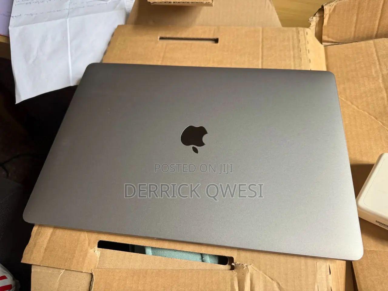Laptop Apple MacBook 2018 16GB Intel Core i7 SSD 512GB