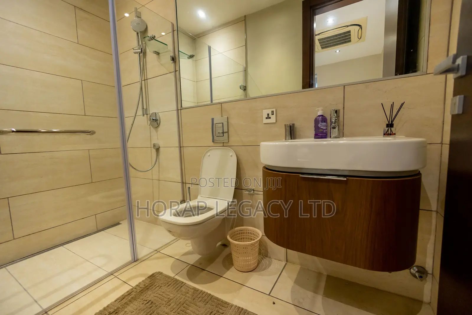 2bdrm Condo in Villagio, Dzorwulu for rent