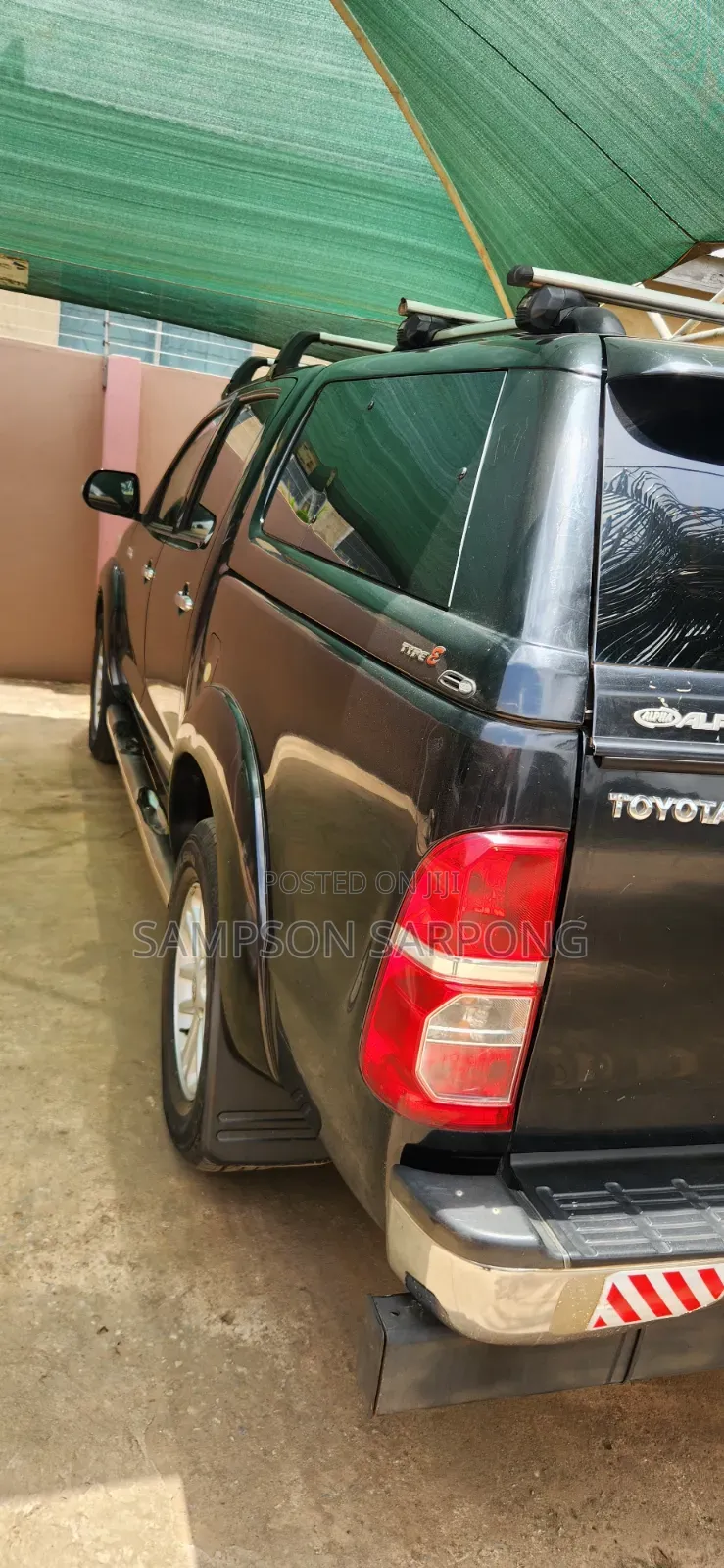 Toyota HiAce 2008 Black