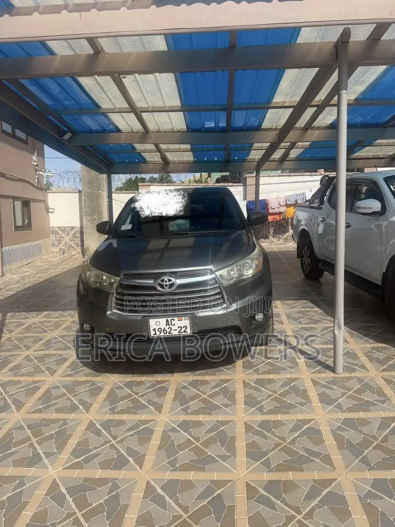 Toyota Coaster 2015 Grey