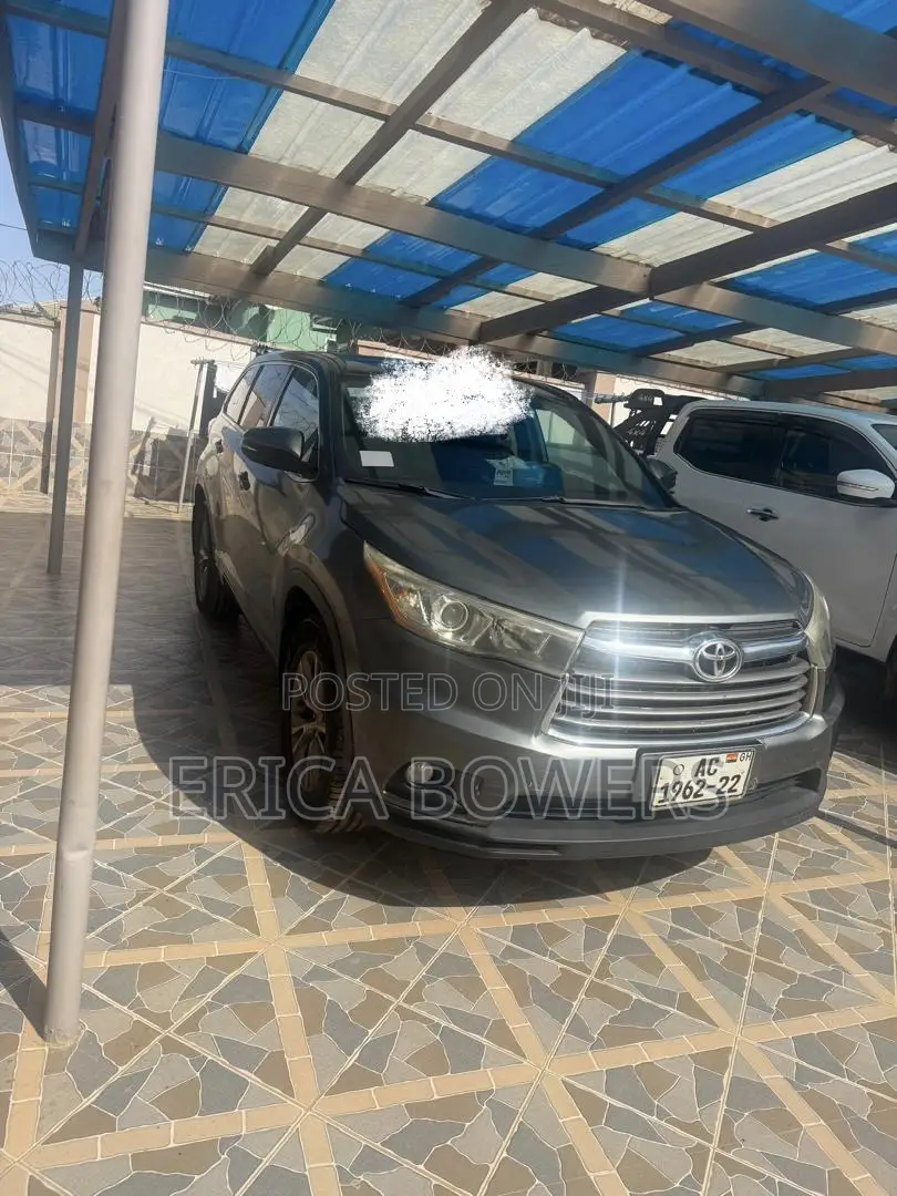 Toyota Coaster 2015 Grey