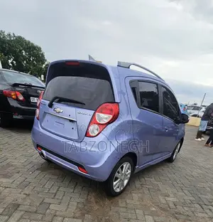 Chevrolet Spark 2LT 4dr Hatchback (1.2L 4cyl CVT) 2015 Purple