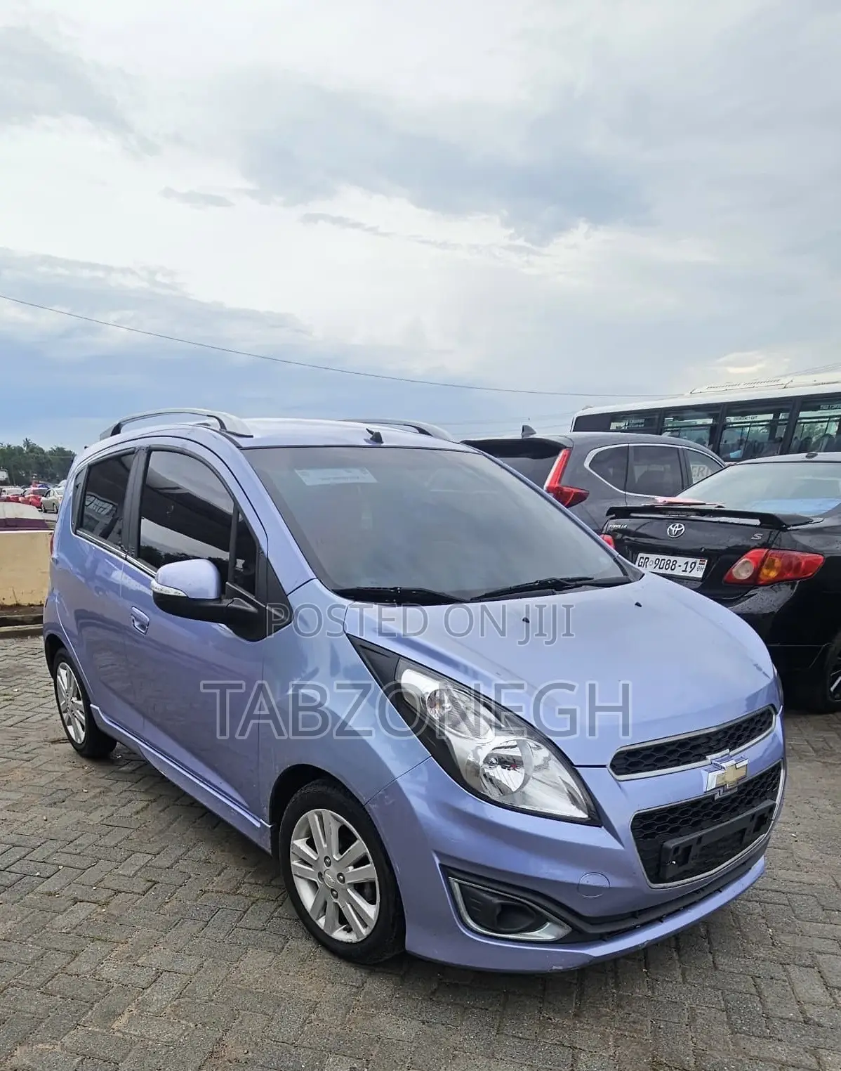Chevrolet Spark 2LT 4dr Hatchback (1.2L 4cyl CVT) 2015 Purple