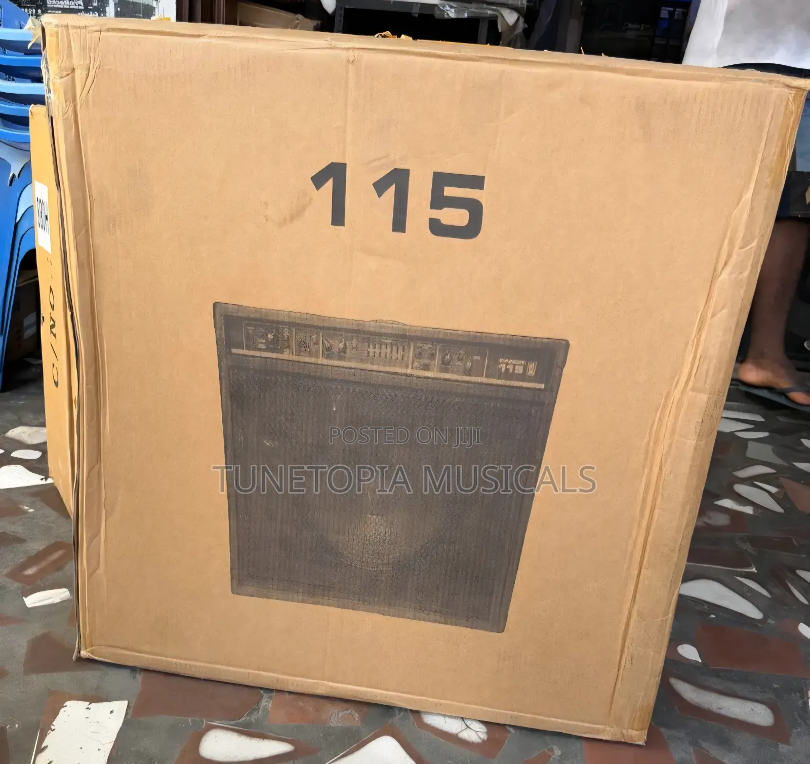 Peavey Bandit 115 Bass Guitar Combo Amplifier