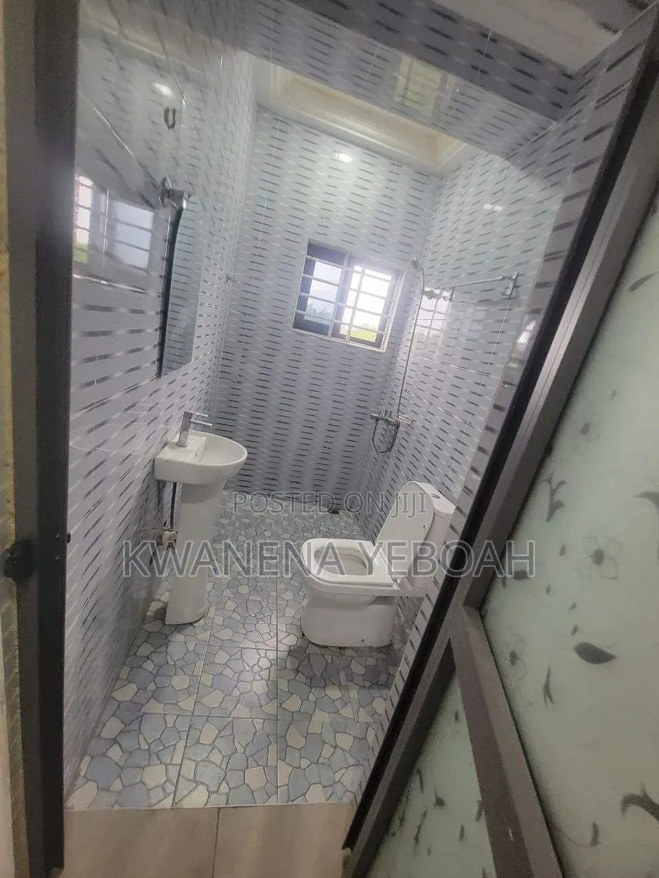 2bdrm Apartment in Manhean for rent