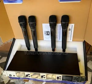 Shure Mx-7070 (The Vocal Artist) 4-in-1 Uhf Wireless Microphone