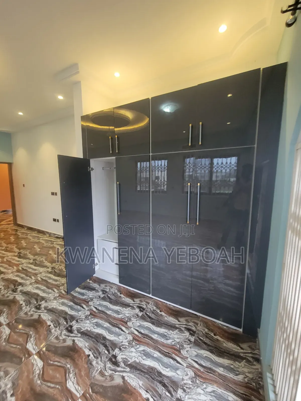 2bdrm Apartment in Manhean for rent