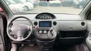 Toyota Sienta 2013 Black