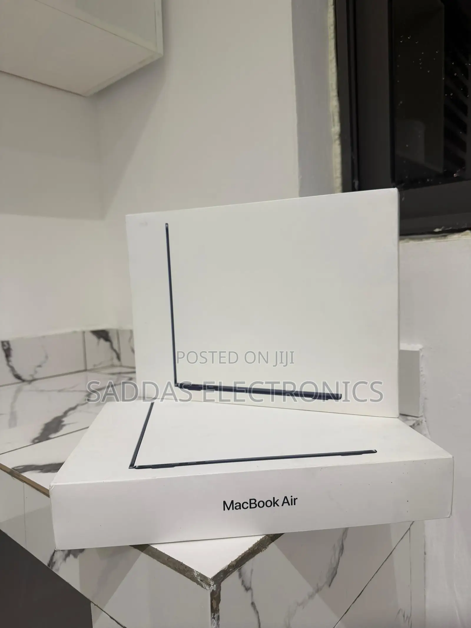 New Laptop Apple MacBook Air 16GB Apple M5 SSD 512GB
