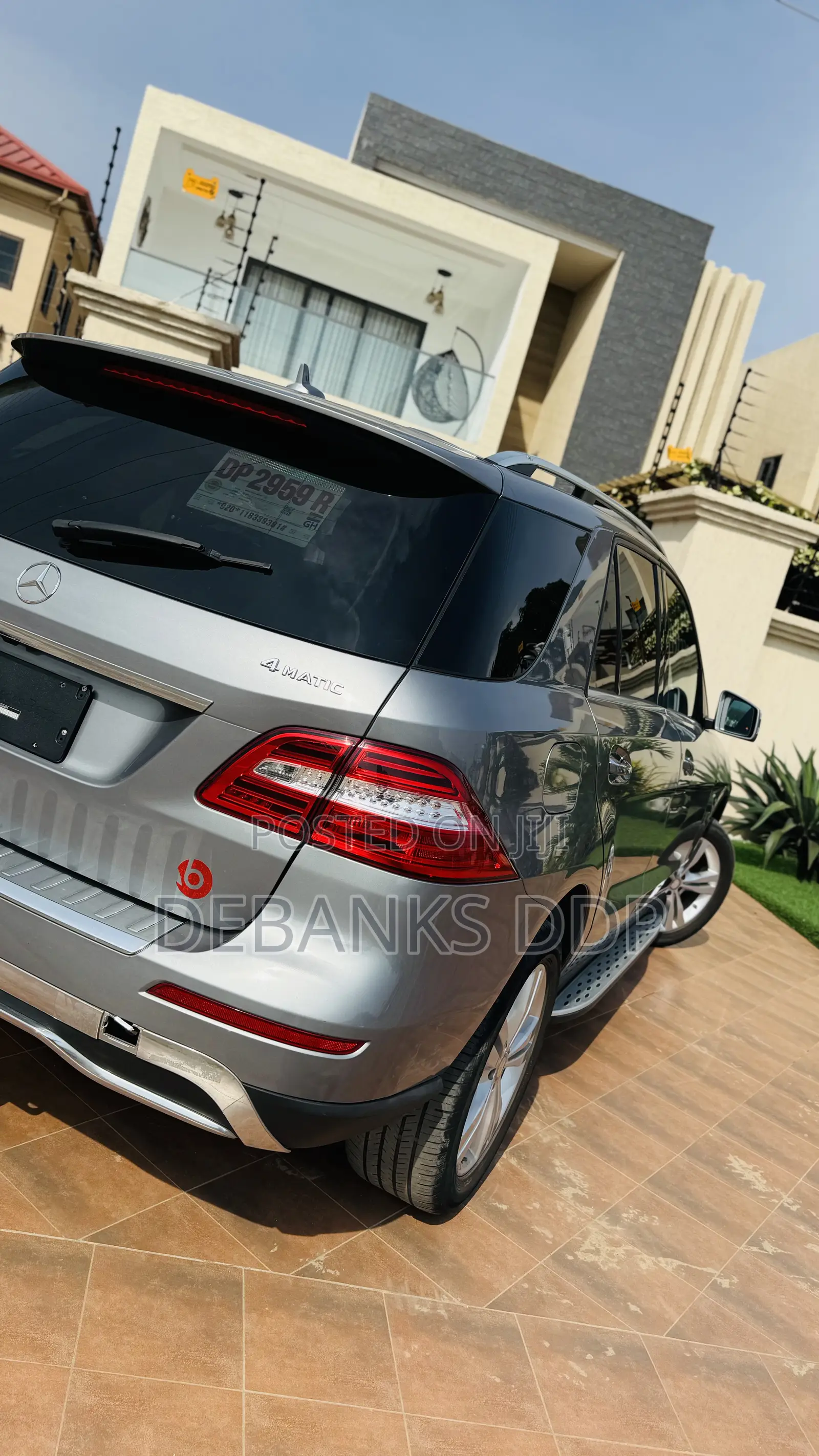 Mercedes-Benz M Class ML350 4MATIC 4dr SUV AWD (3.5L 6cyl 7A) 2015 Gray