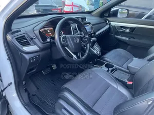 Honda CR-V 2022 White