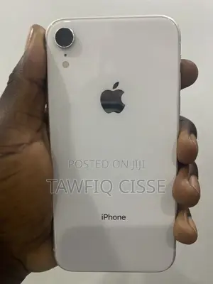 Apple iPhone XR 128 GB White