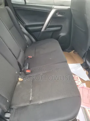 Toyota RAV4 XLE 4dr SUV (2.5L 4cyl 6A) 2018 Black