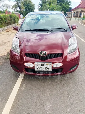 Toyota Vitz 2010 Brown