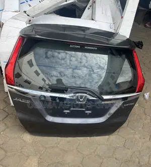 Honda Jazz/ Fit Boot 2015 2016 2017 2018 2019 2020 Lift Tailgate Booth